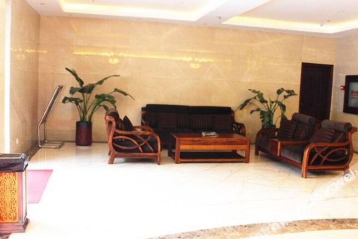 Hotel Interior 14 of 26