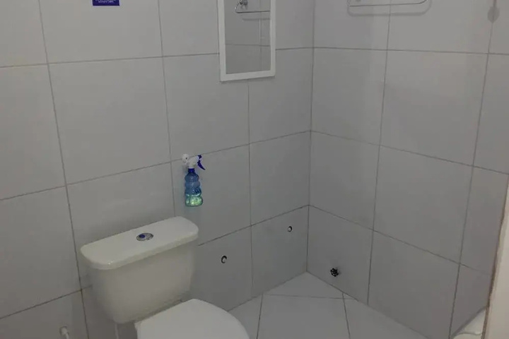 Room 7 of 17
