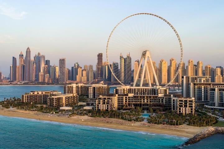 BOMBAY BACKPACKERS DXB - ADULTS ONLY