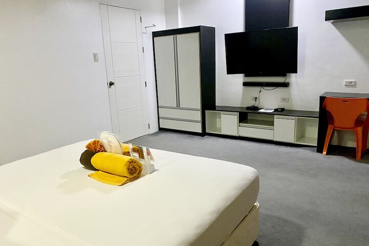 Room 20 of 403