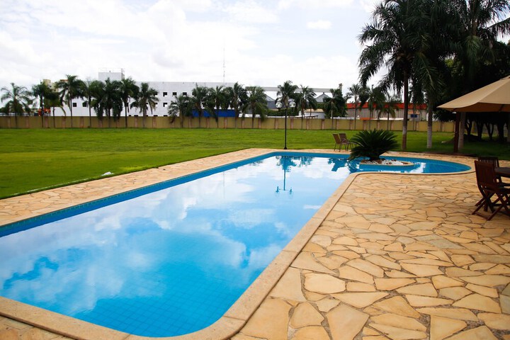 Pool 16 of 31