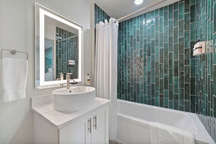 Bathroom Interior Photo