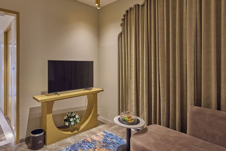 Room 30 of 126