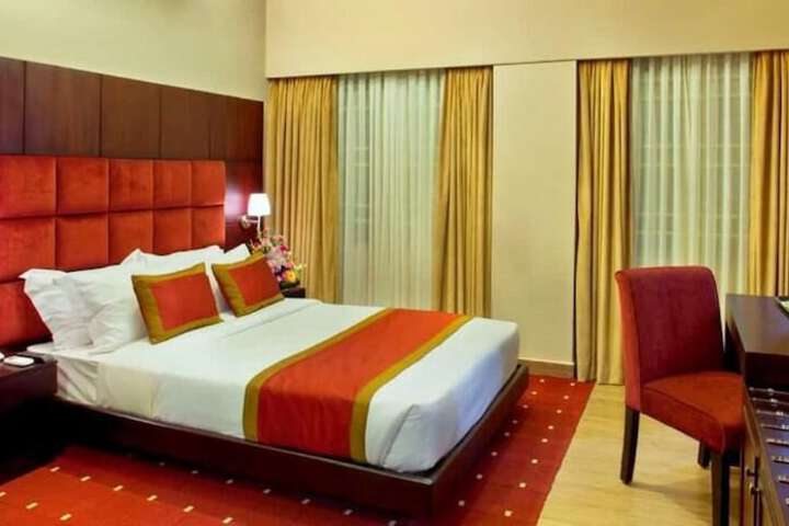 Room 3 of 30