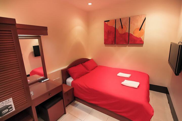 Room 19 of 31