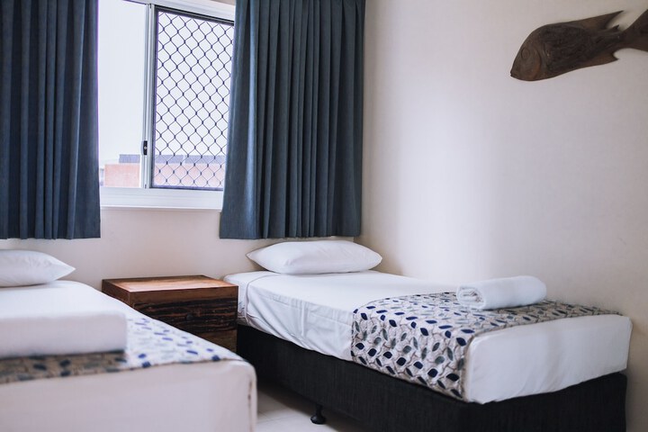 Room 15 of 93