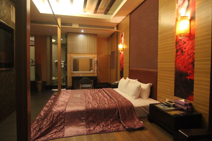 Room 20 of 56