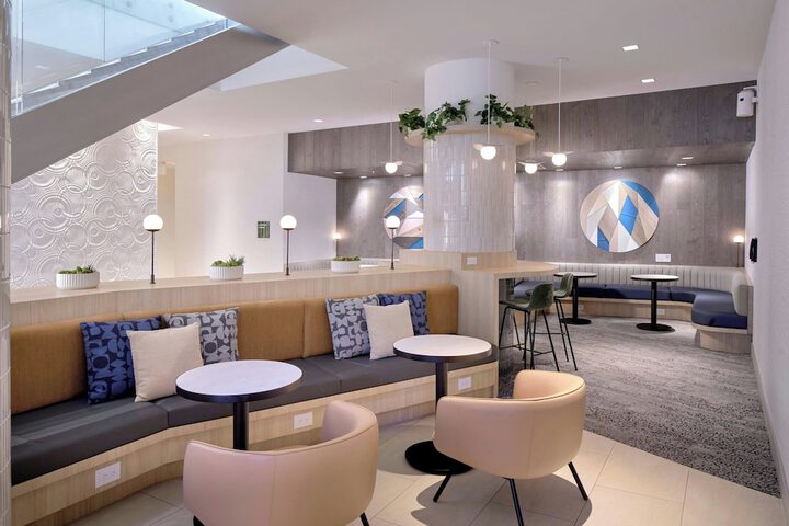 Hotel Interior 4 of 43
