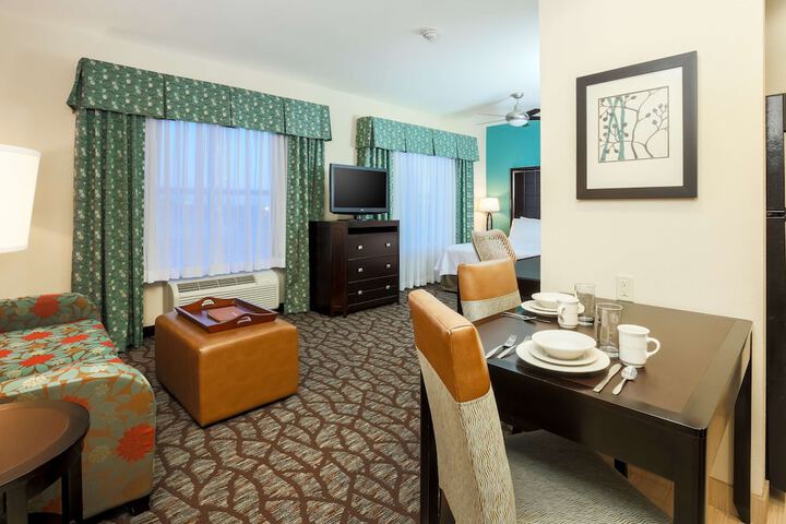 Room 16 of 33