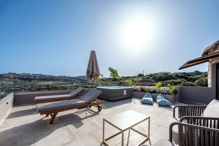 Terrace/Patio 39 of 81
