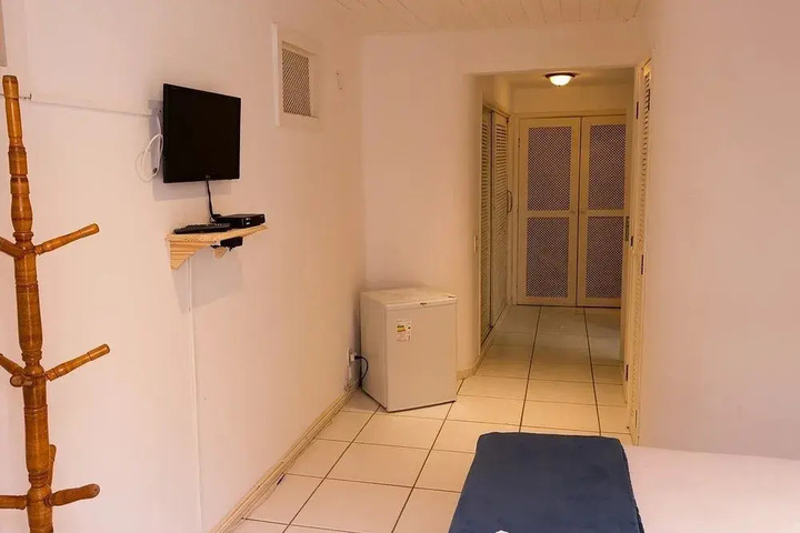 Room 2 of 21