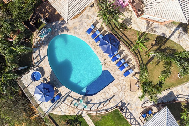Pool 106 of 132