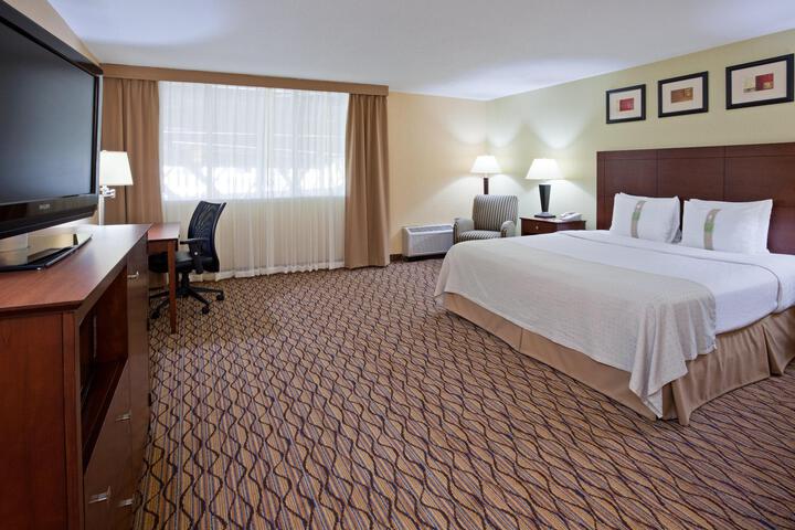 Standard | King Bed (1 of 7)