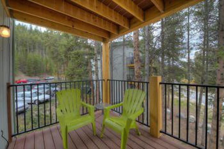 Terrace/Patio 2 of 14