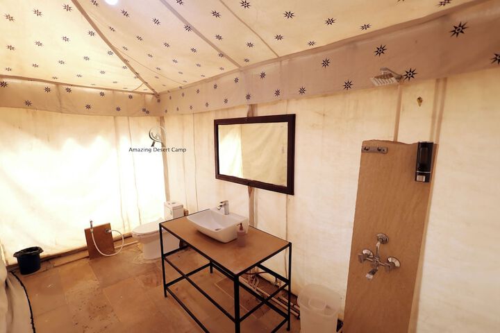 Room 18 of 29