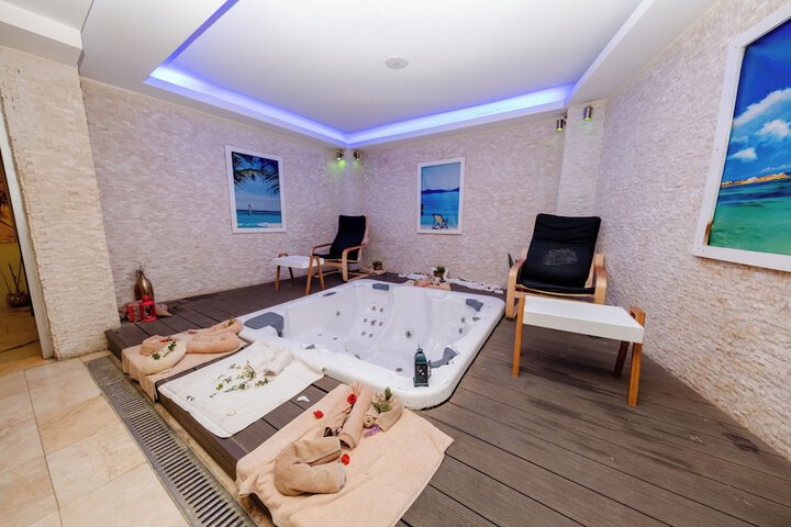 Spa 59 of 74