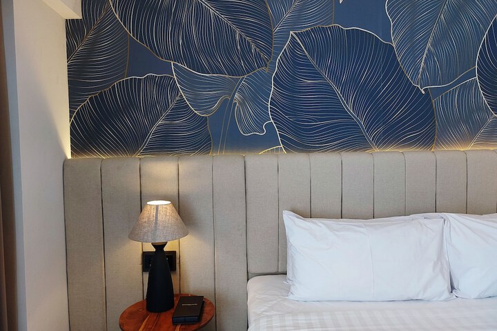 Room 10 of 71