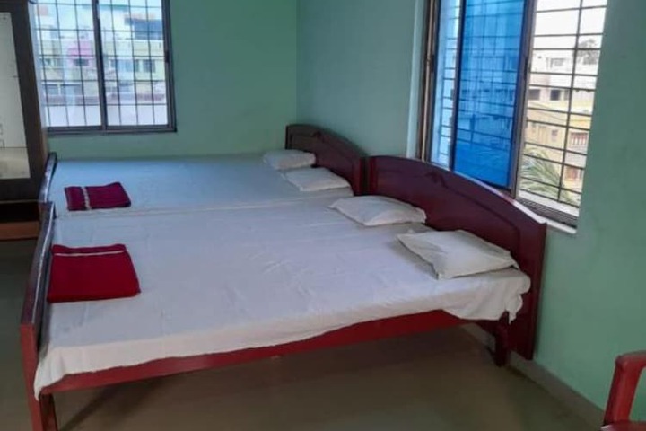 Room 6 of 26