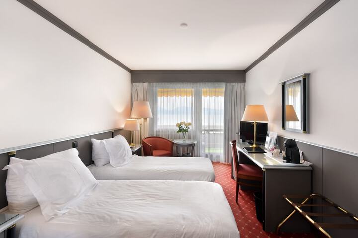 Room 10 of 57