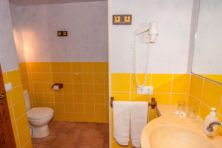 Room 87 of 124