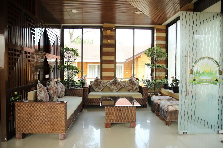 Hotel Interior 4 of 68