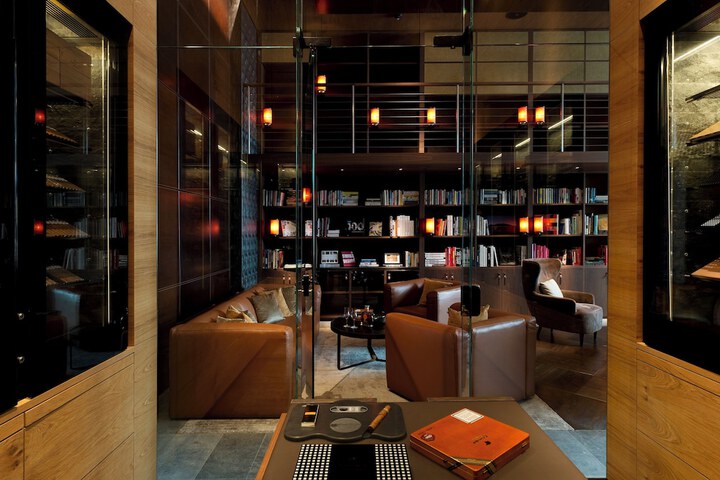 Hotel Interior 86 of 103