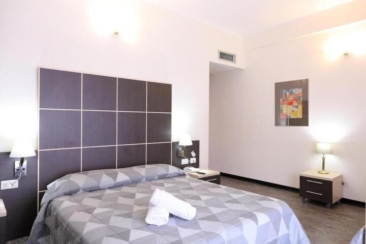 Room 16 of 62