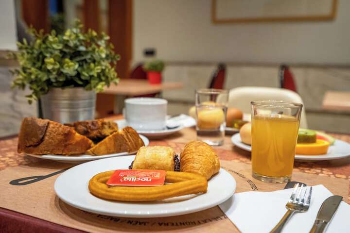 Breakfast meal