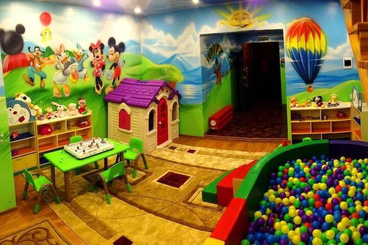 Children's play area - indoor