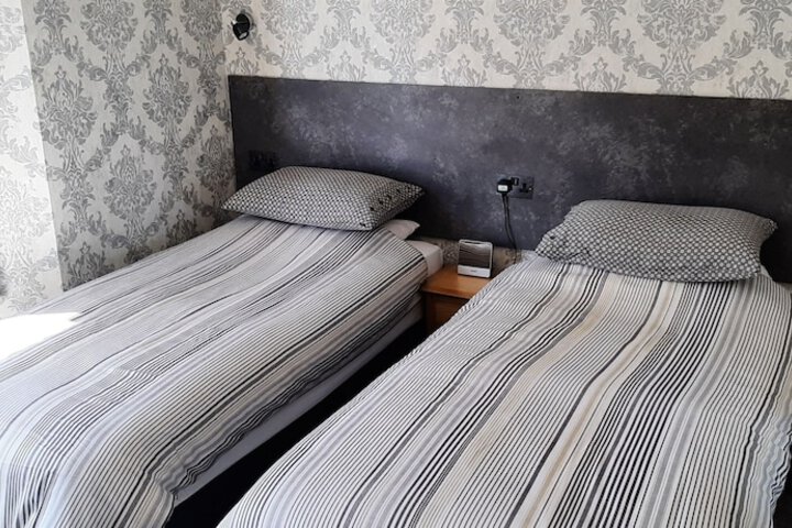 Room 13 of 56