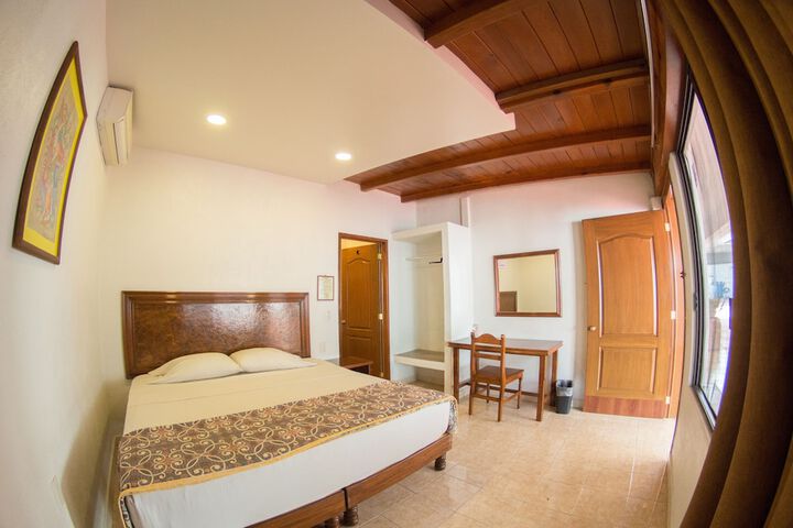 Room 17 of 45