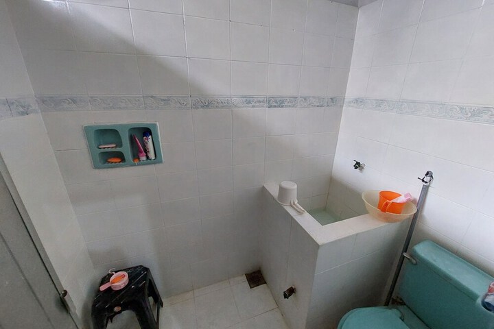 Room 15 of 23