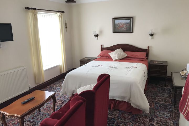 Room 2 of 14