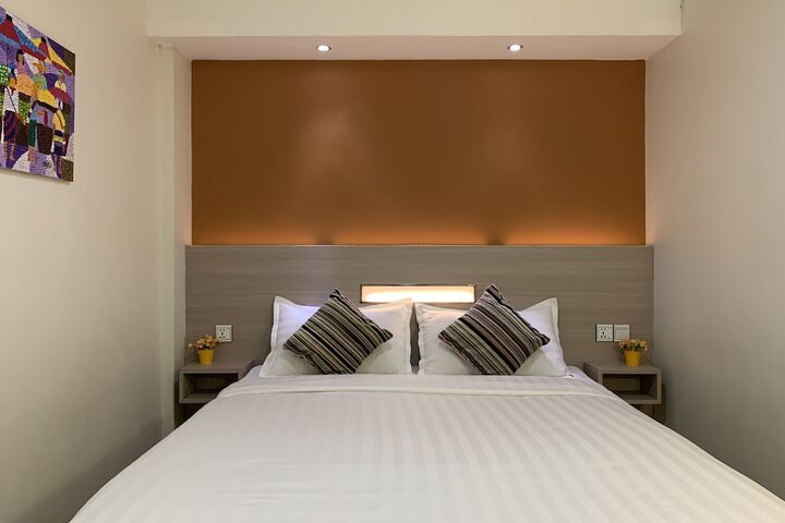 Room 10 of 58