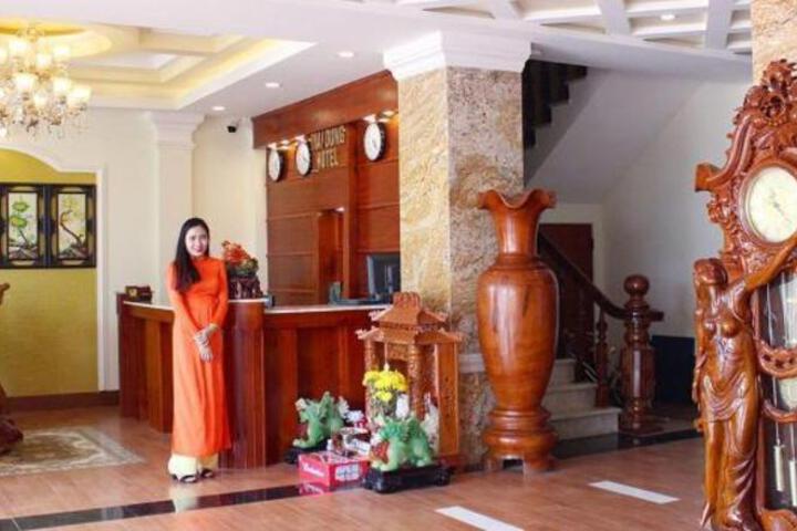 Mai Dung Hotel by ZUZU