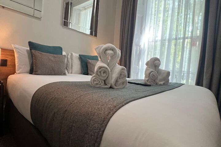 Room 47 of 63
