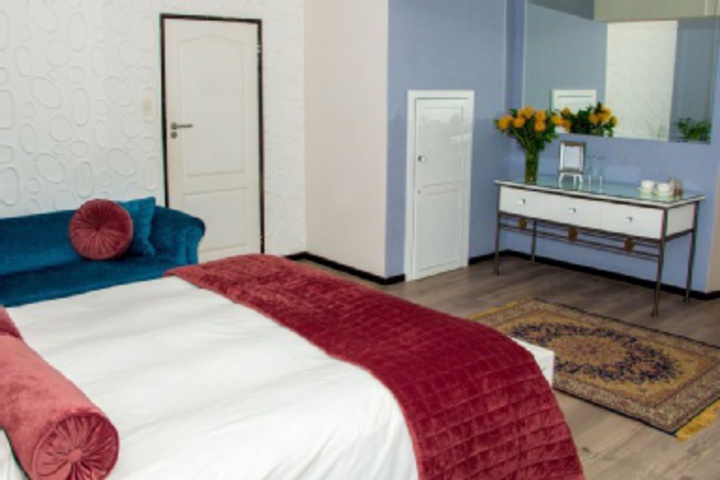 Room 190 of 252