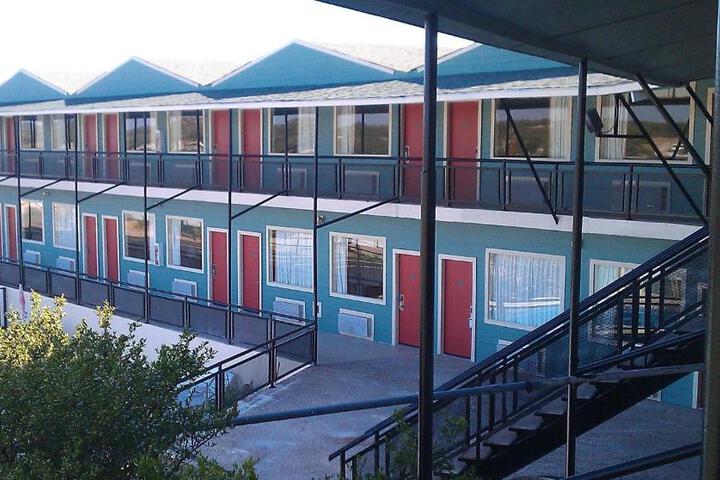 Exterior of Flagship Inn