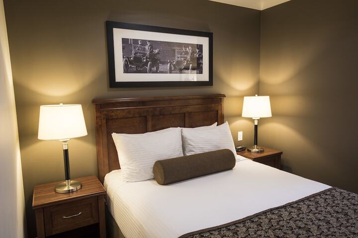 Room 44 of 140