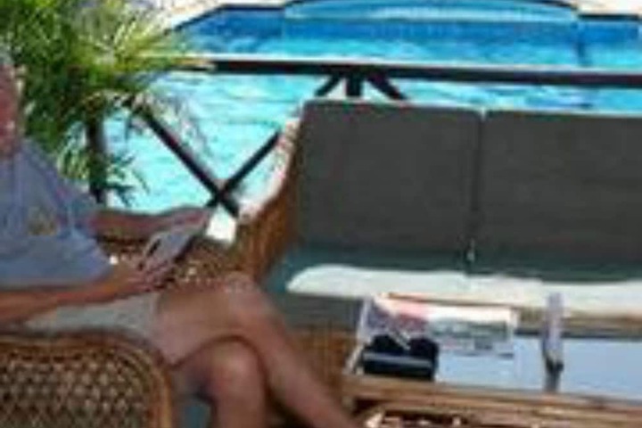Hotel with Pool