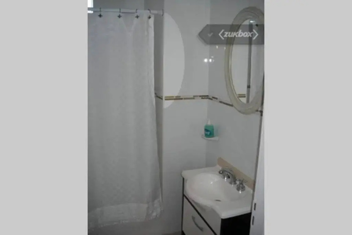 Room 8 of 20