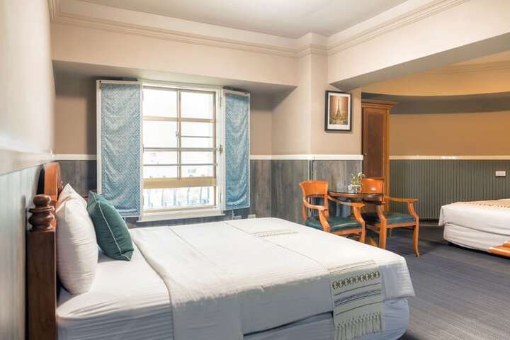 Room 40 of 115