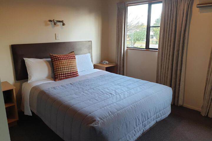 Room 19 of 52