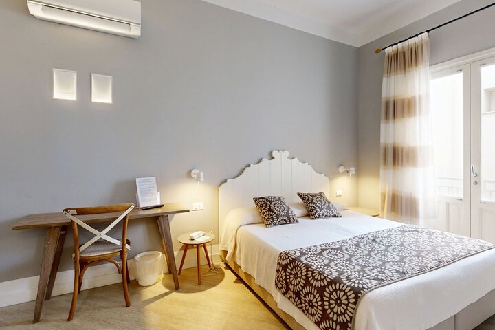 Room 87 of 210