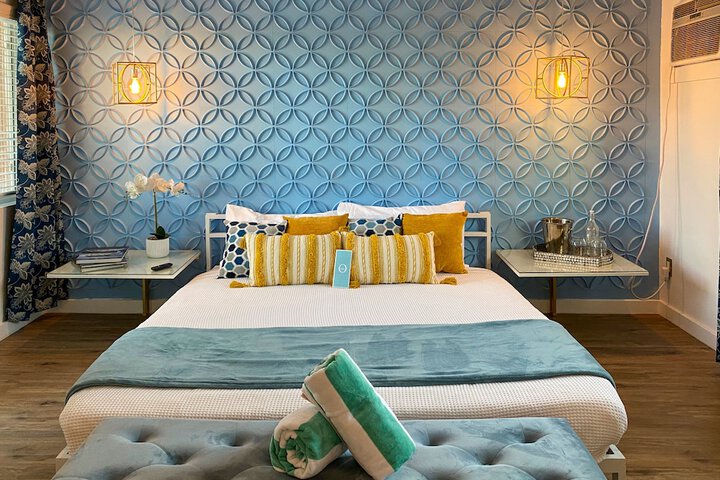 Queen Bed Bathtub (10 of 11)