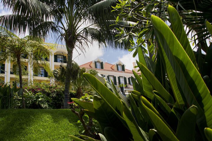 Hotel Exterior 67 of 85