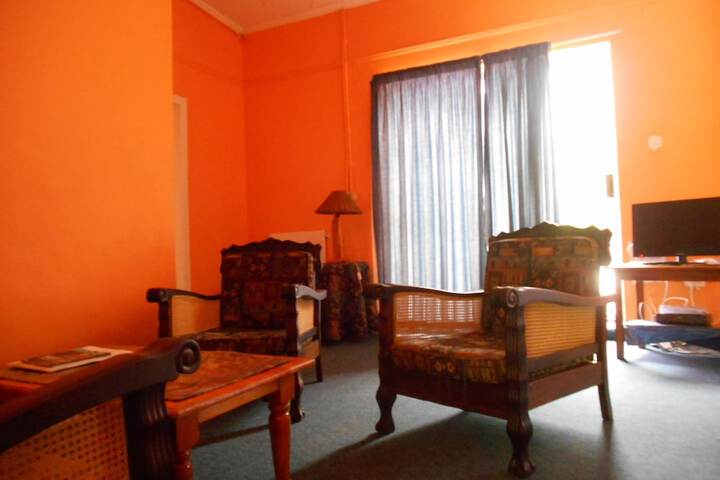 Room 32 of 50