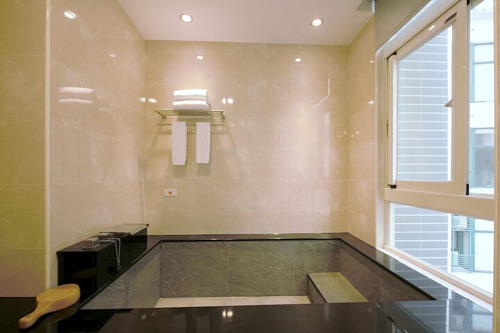 Room 40 of 55