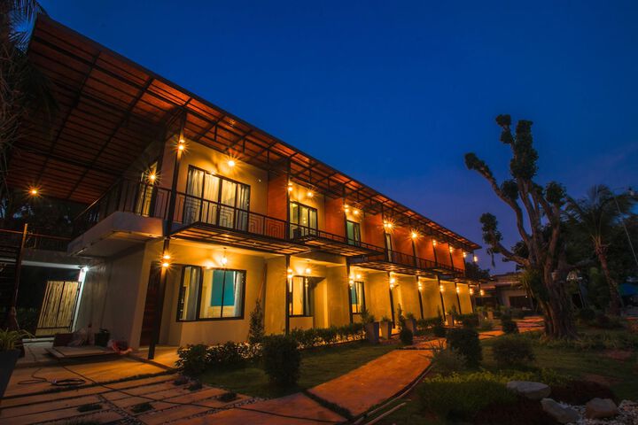 SeeSea Resort
