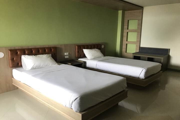 Room 8 of 45